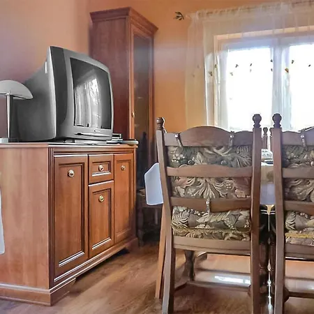 3 Bedroom Pet Friendly In 펜션 Jezierzany